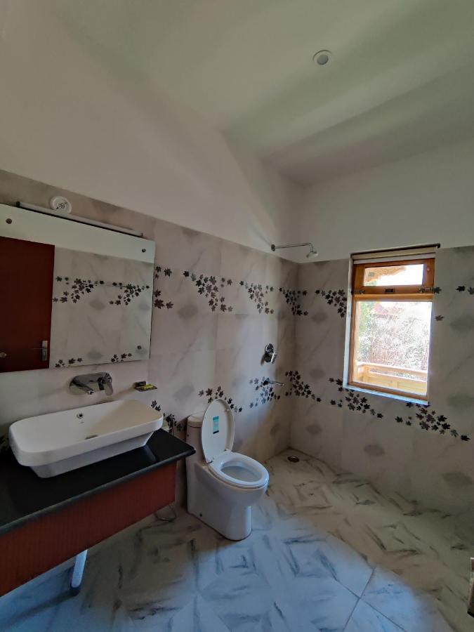Rock Castle Residency Hotel เลห์ ภายนอก รูปภาพ