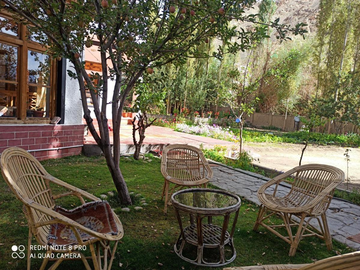 Rock Castle Residency Hotel เลห์ ภายนอก รูปภาพ